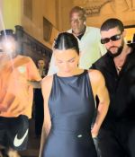 Access_Kardashian_281129.jpg