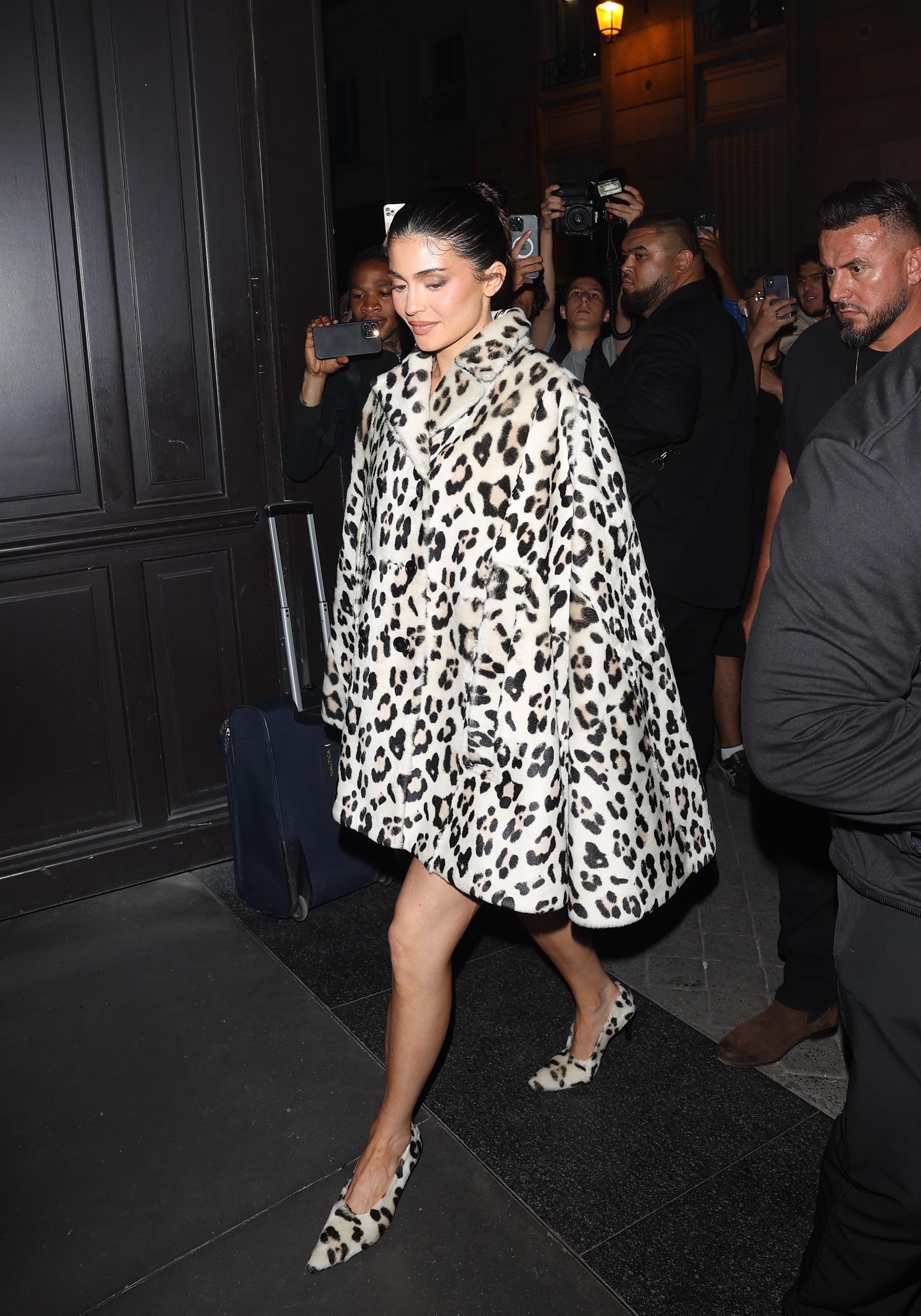 Access_Kardashian10.jpg