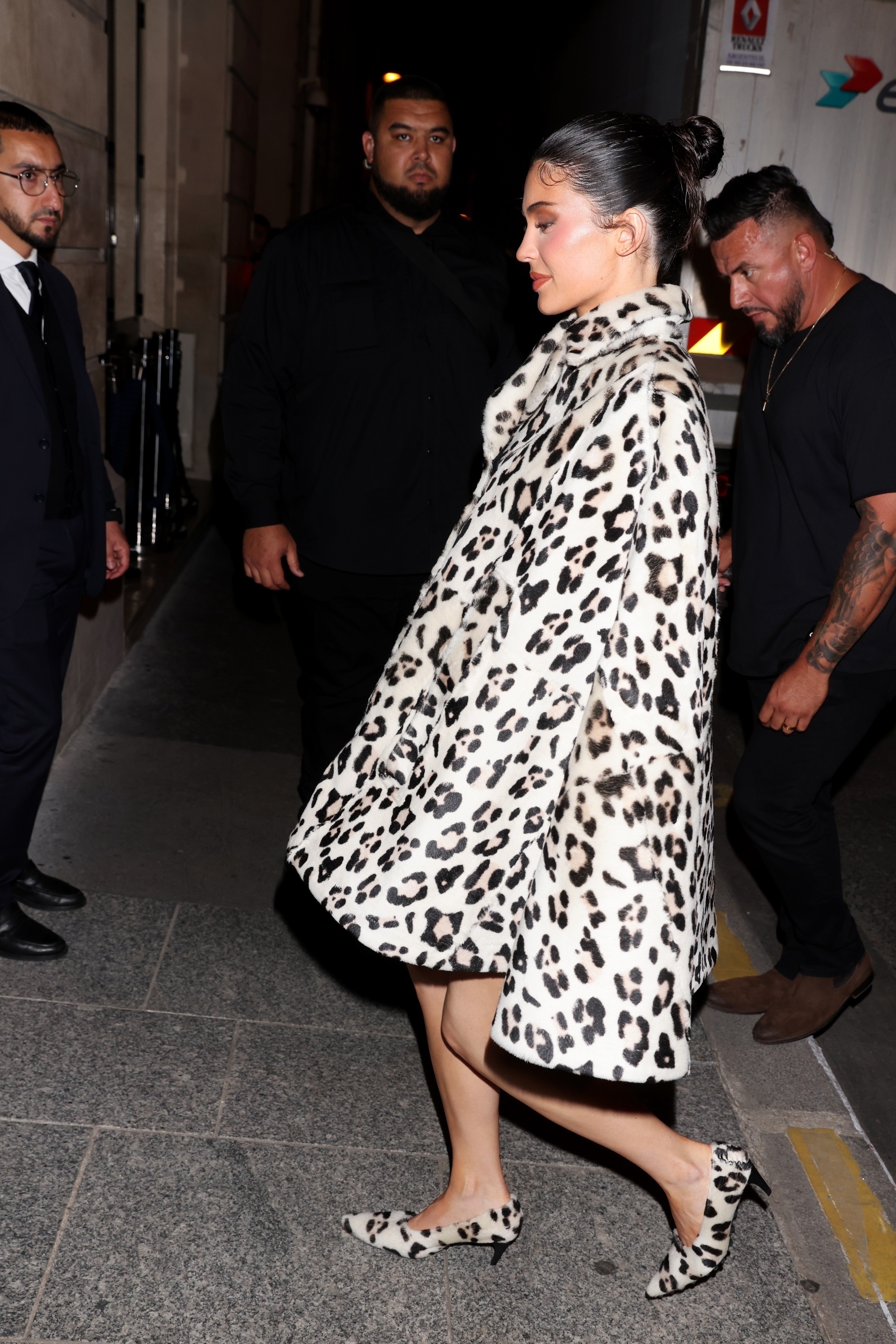 Access_Kardashian17.jpg
