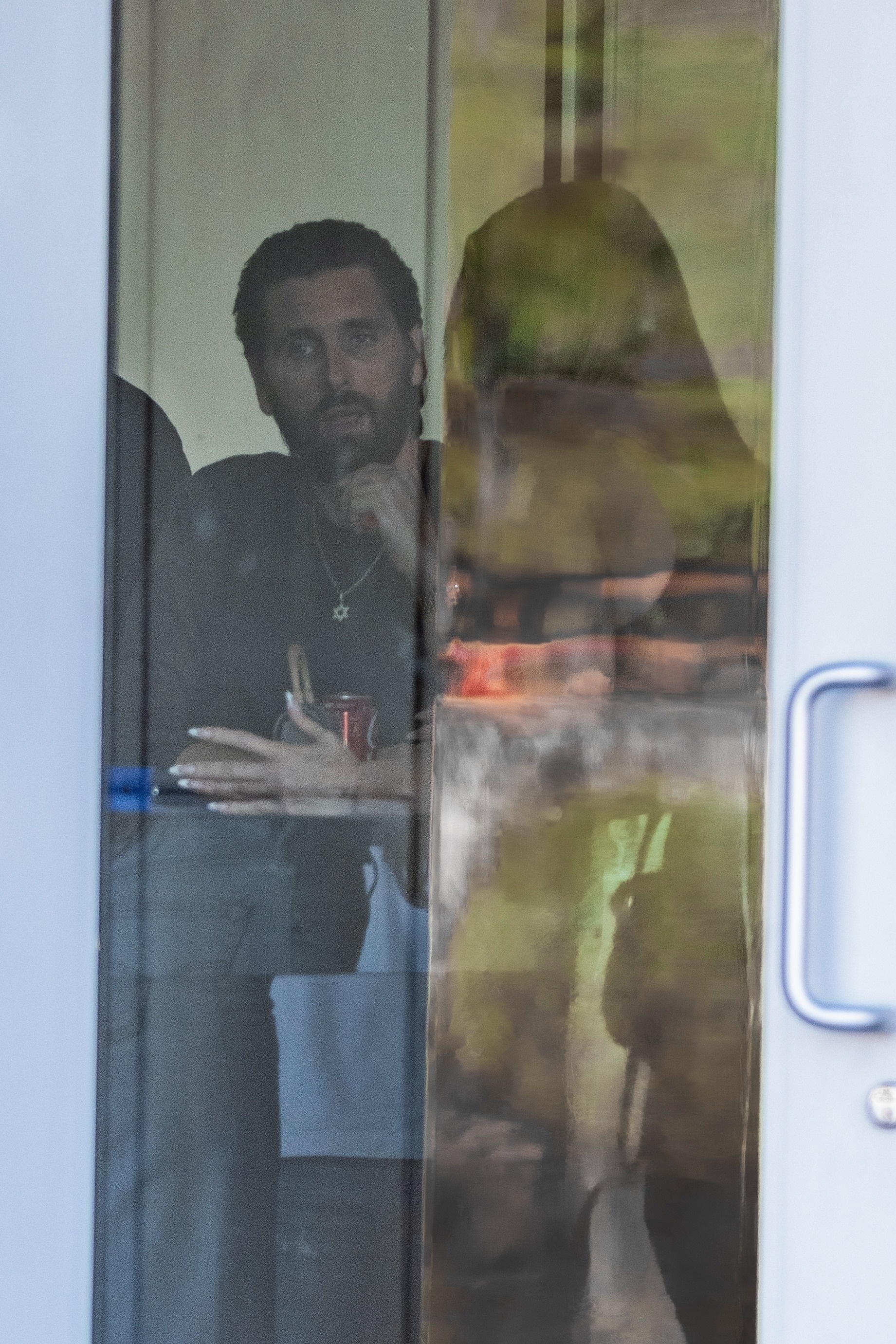 Access_Kardashian_5.jpg