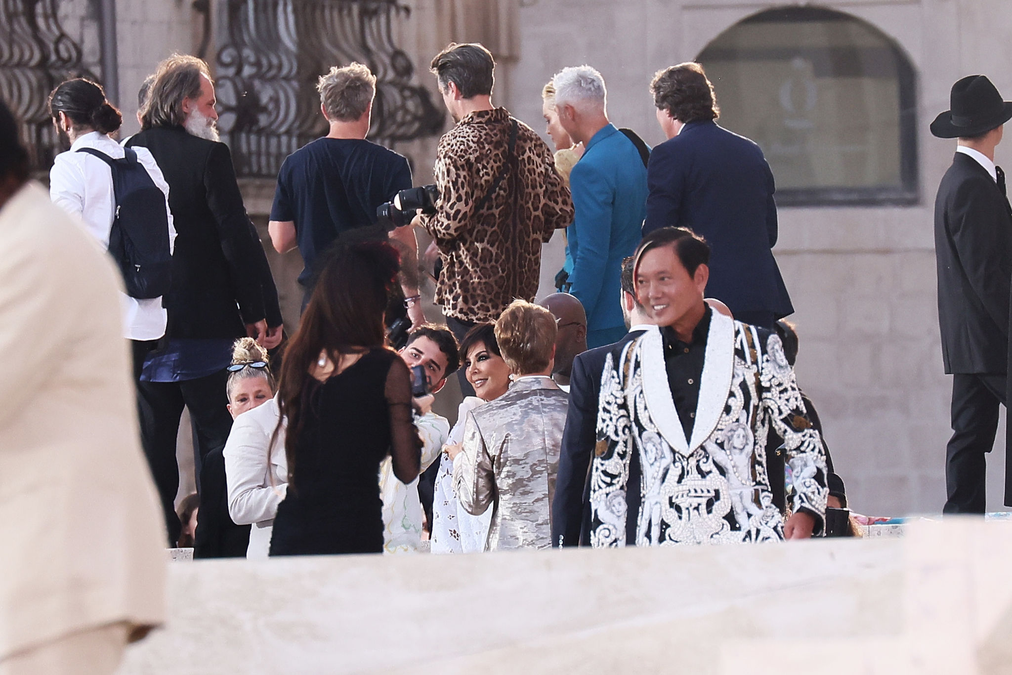 Access_Kardashian_001.jpg