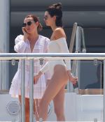 Access_Kardashian_1.jpg