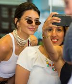 Access_Kardashian_1.jpg