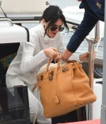 Access_Kardashian_3.jpg