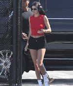 Access_Kardashian_28729.jpg