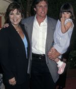 Acsess_Kardashian_281029.jpg