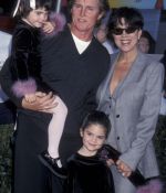 Acsess_Kardashian_28529.jpg