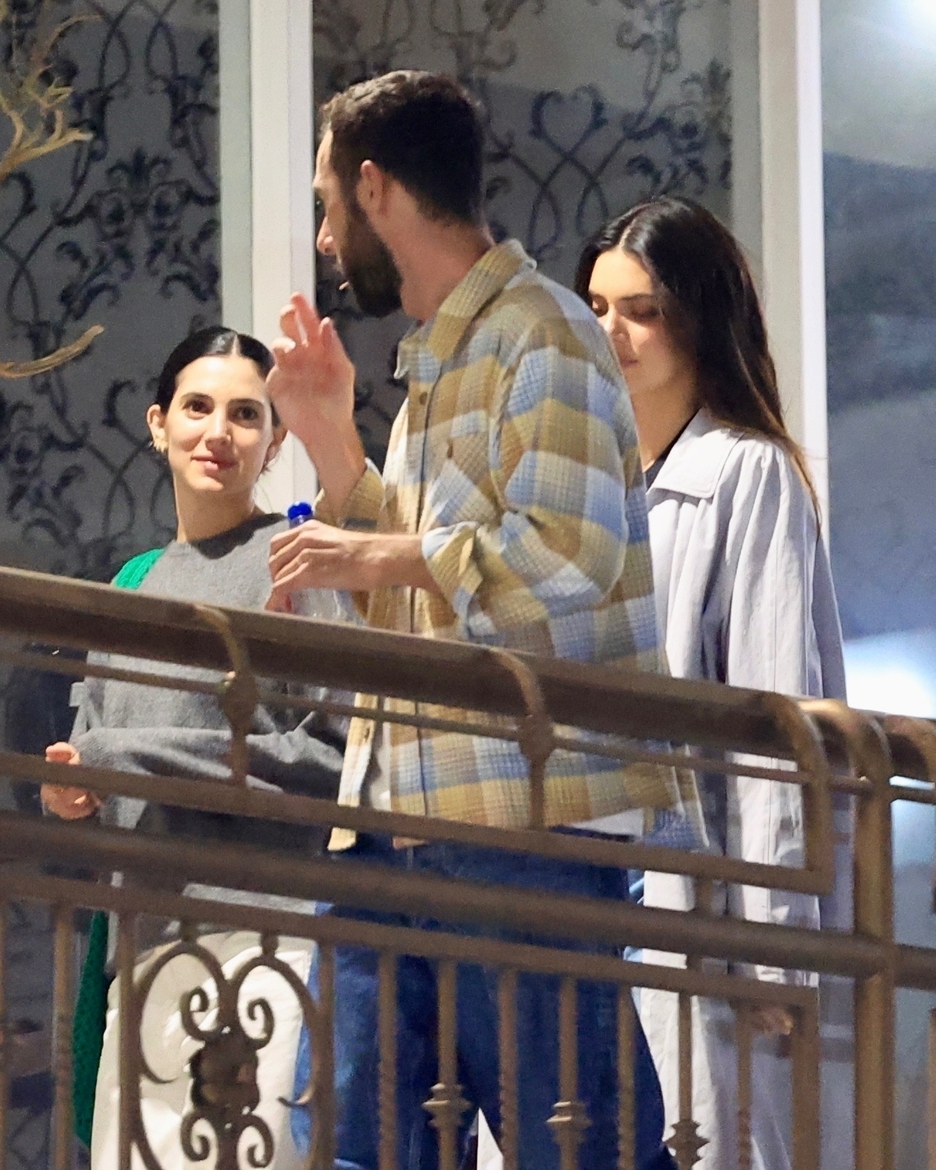 Access_kardashian_283229.jpeg