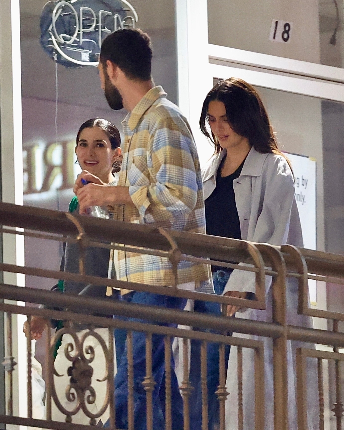 Access_kardashian_283629.jpeg