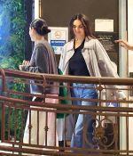Access_kardashian_28929.jpeg