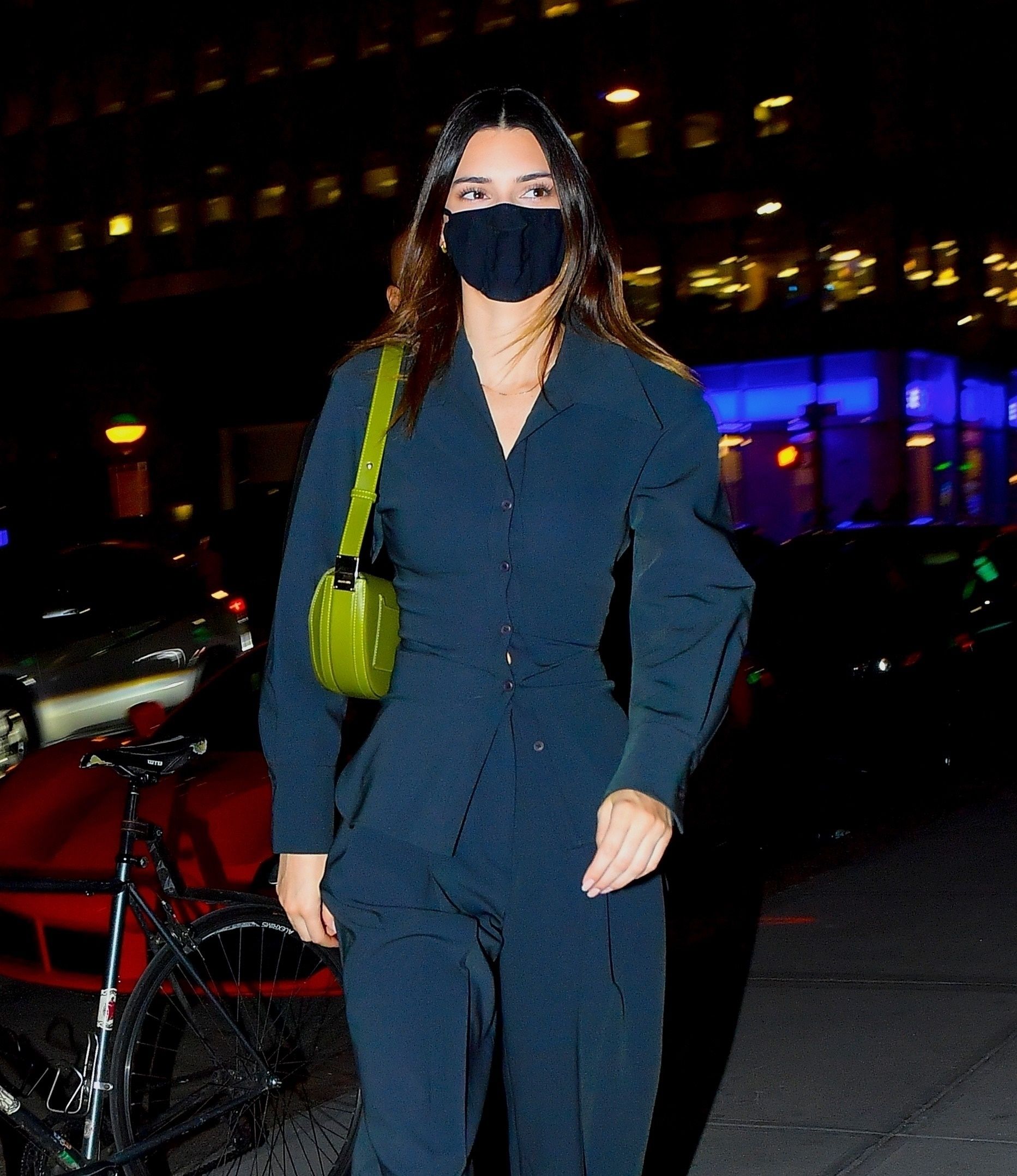 Access_Kardashian_001.jpg
