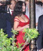 Access_Kardashian_03_282429.jpg
