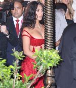 Access_Kardashian_03_283829.jpg
