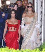 Access_Kardashian_03.jpg