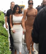Access_Kardashian_5.jpg