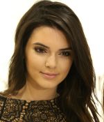Access_Kardashian_28229.jpg