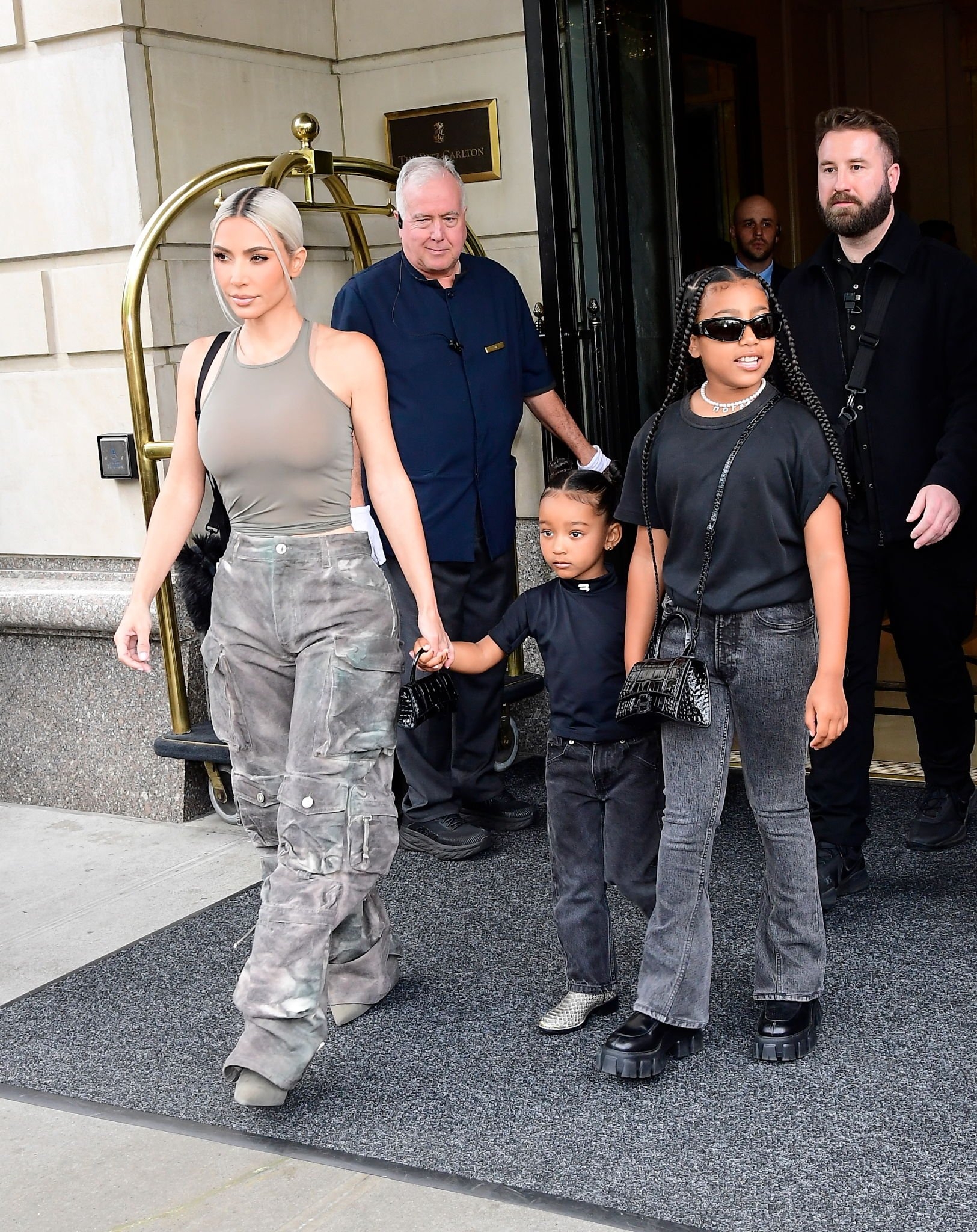 Access_Kardashian_012.jpg