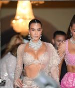 Access_Kardashian_13.jpg