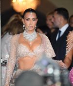Access_Kardashian_17.jpg