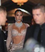 Access_Kardashian_2.jpg