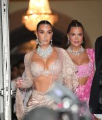 Access_Kardashian_5.jpg