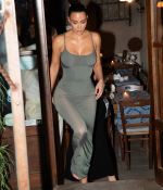 Access_Kardashian_1.jpg
