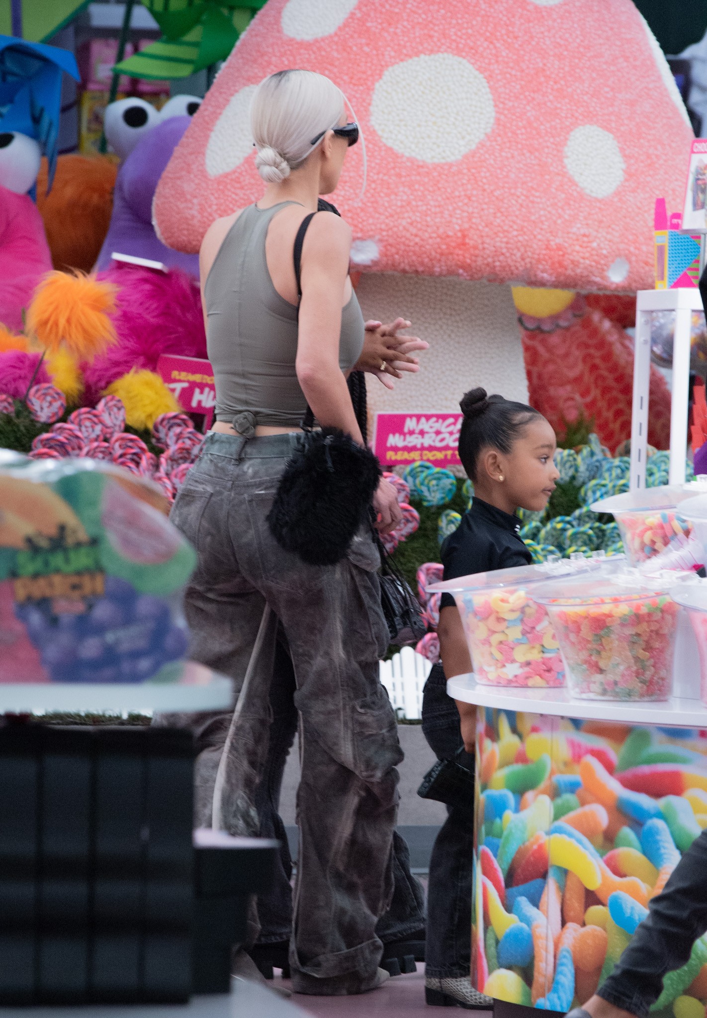 Access_Kardashian_005.jpg