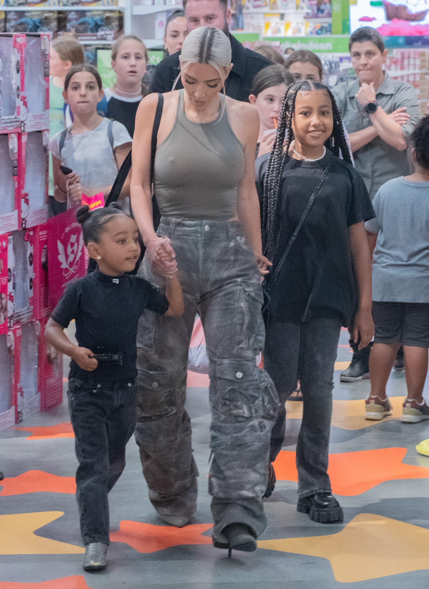 Access_Kardashian_007.jpg