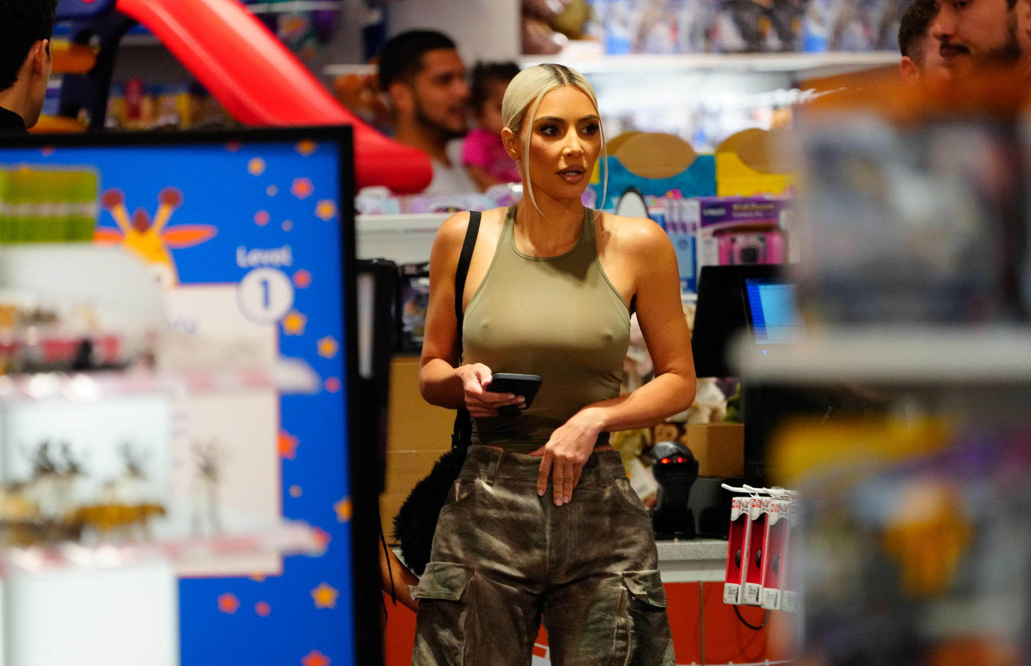 Access_Kardashian_040.jpg