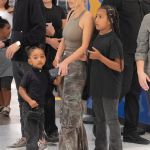 Access_Kardashian_002.jpg