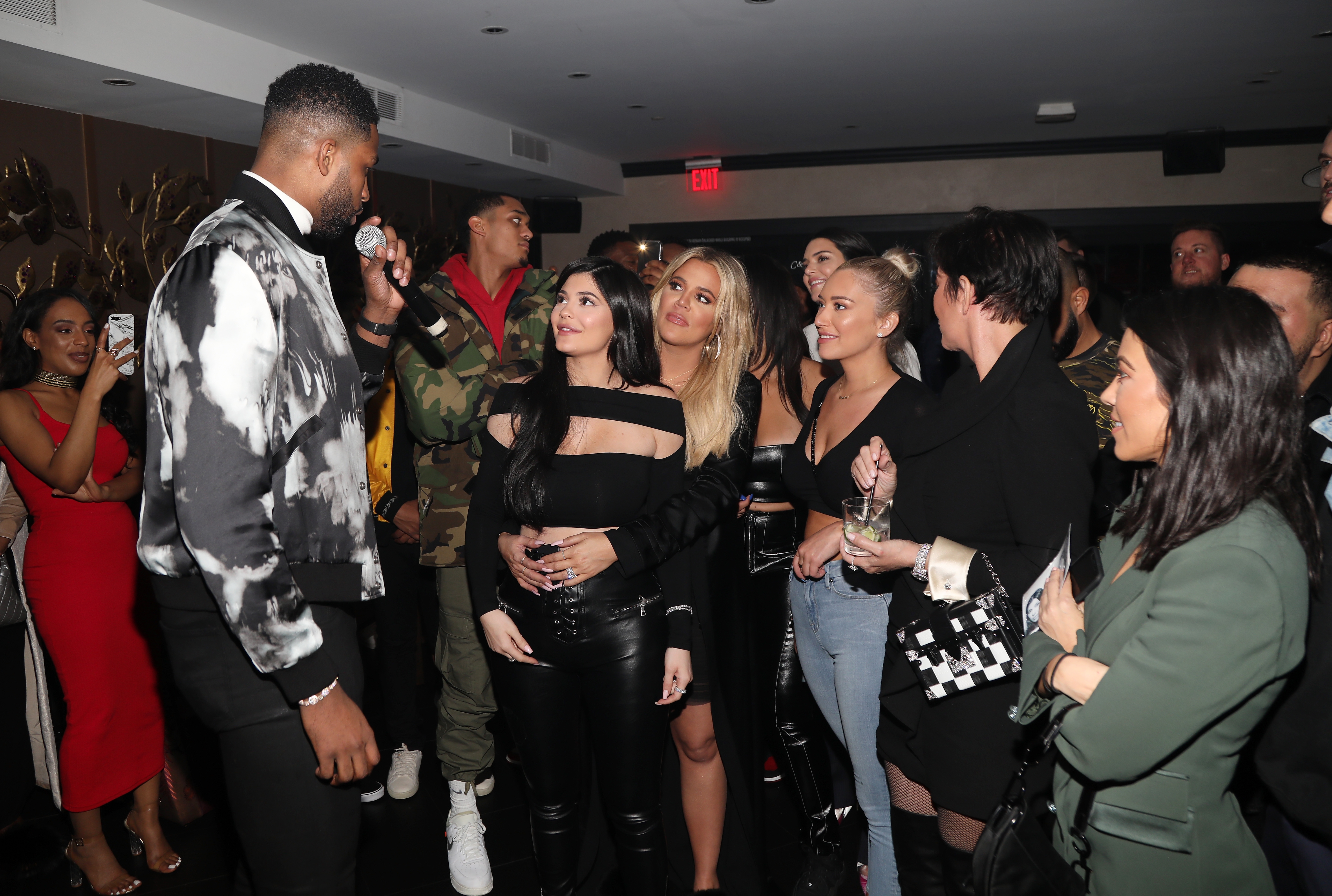 Access_Kardashian_4.jpg