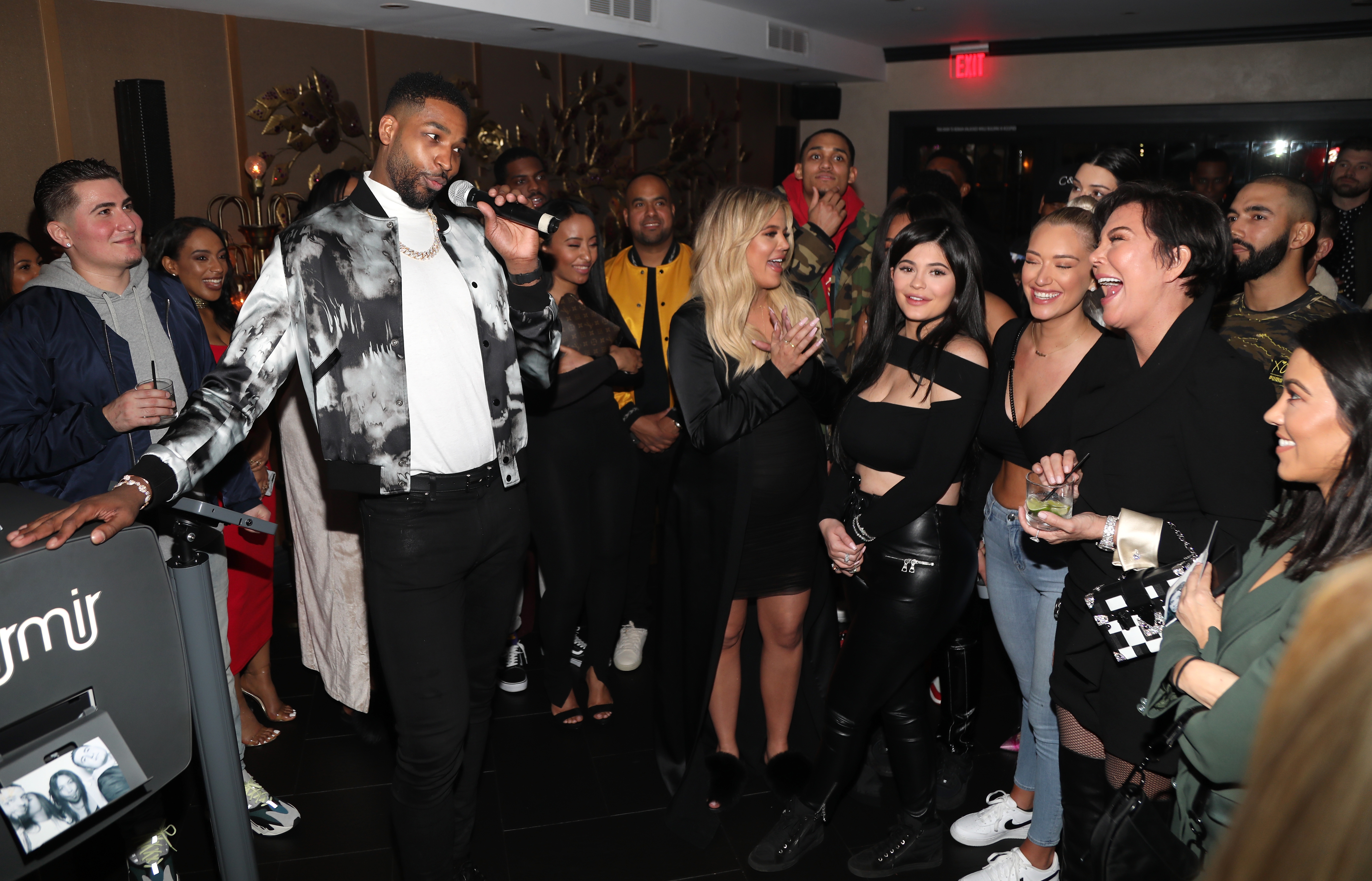 Access_Kardashian_6.jpg