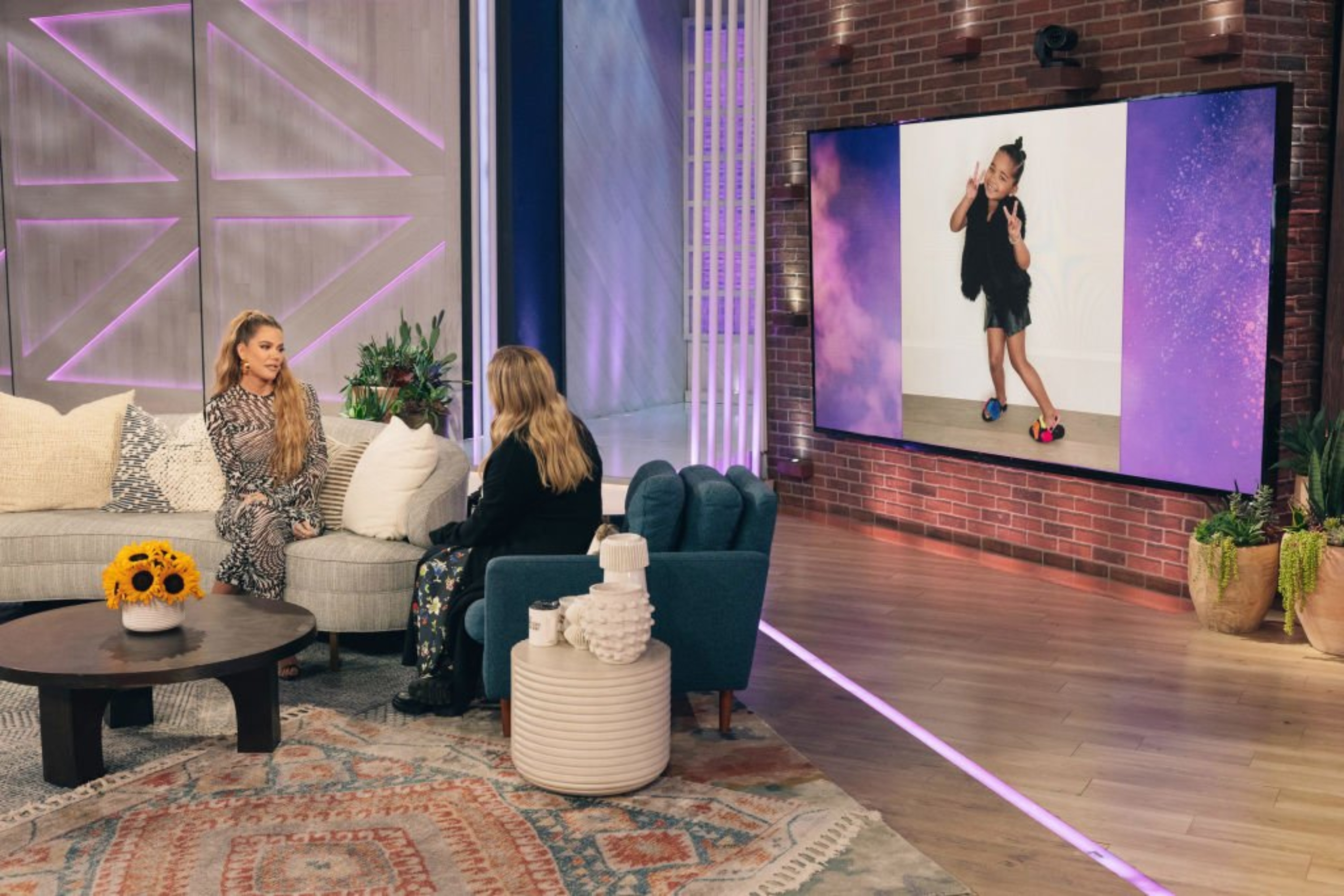 Access_Kardashian_3.jpg