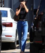 Access_Kardashian_281629.jpg