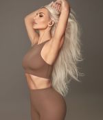 Access_Kardashian_6.jpeg