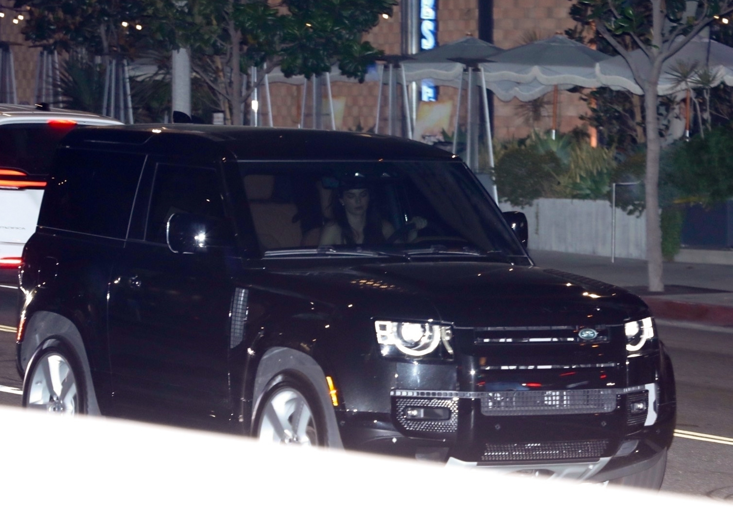 Access_Kardashian_28629.jpg