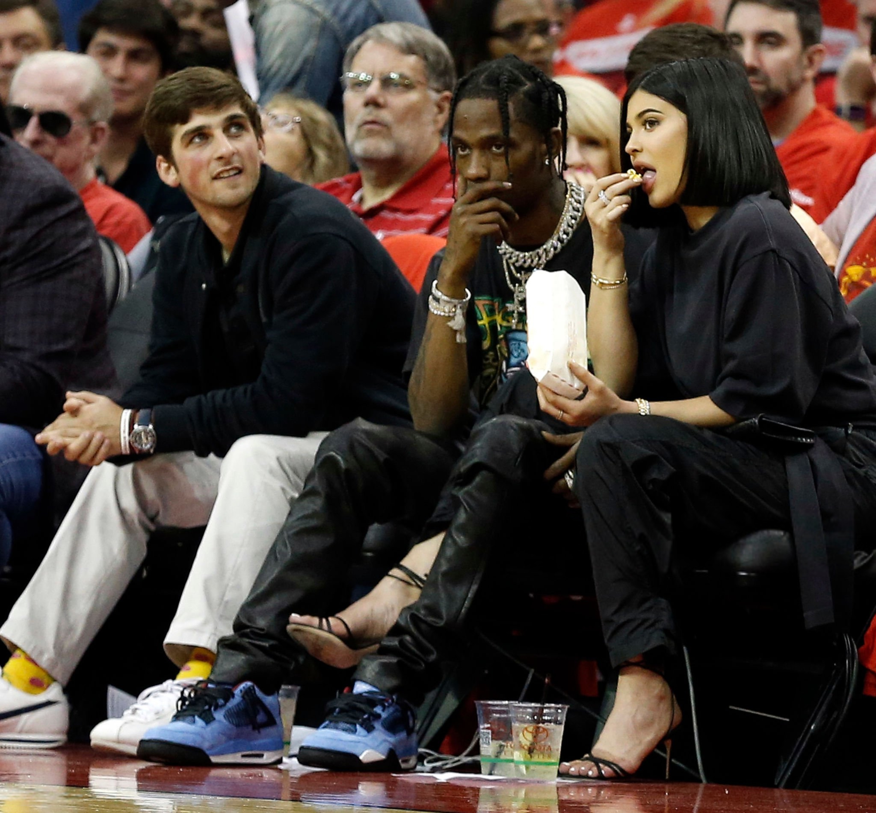 Access_Kardashian_281329.jpg