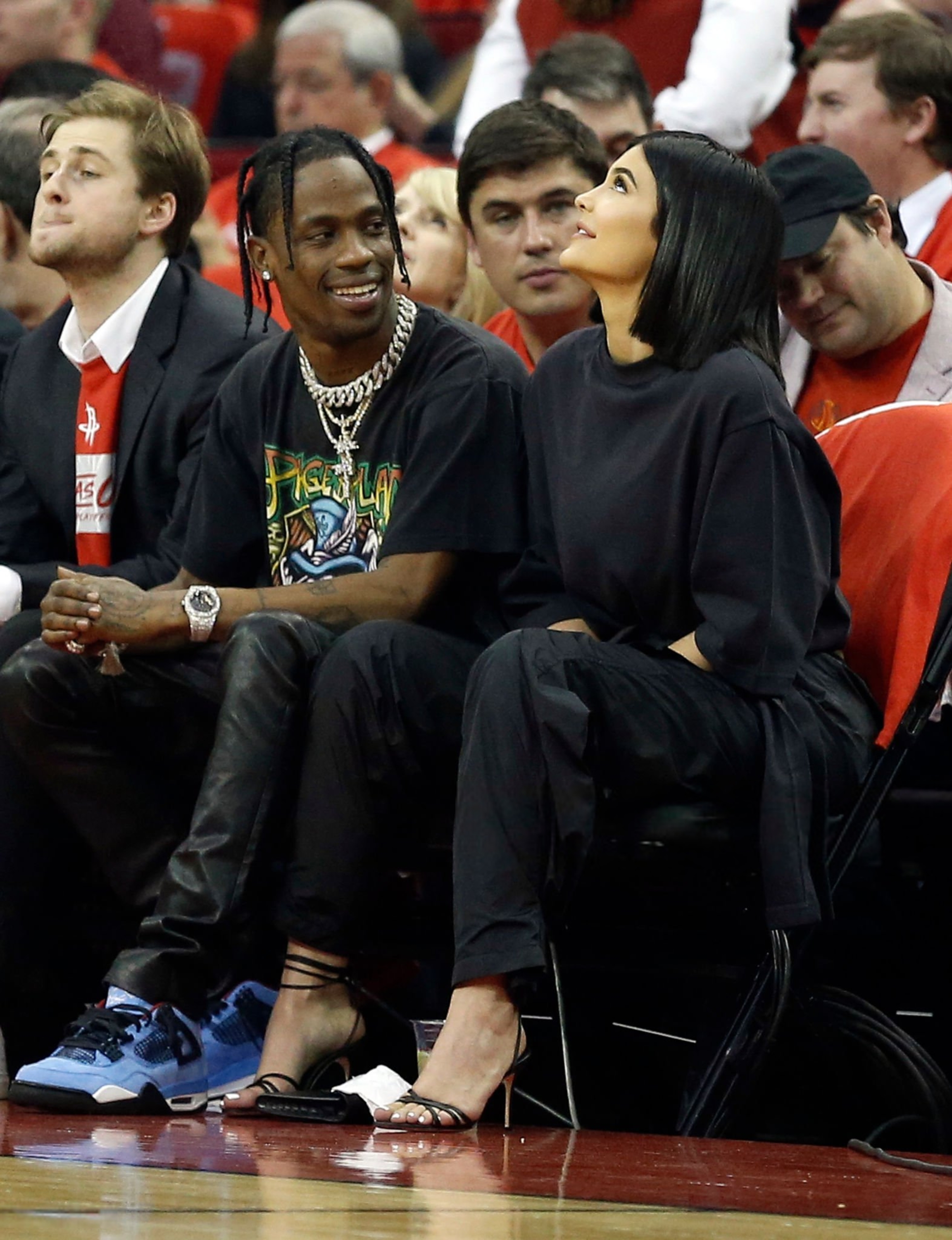 Access_Kardashian_281829.jpg