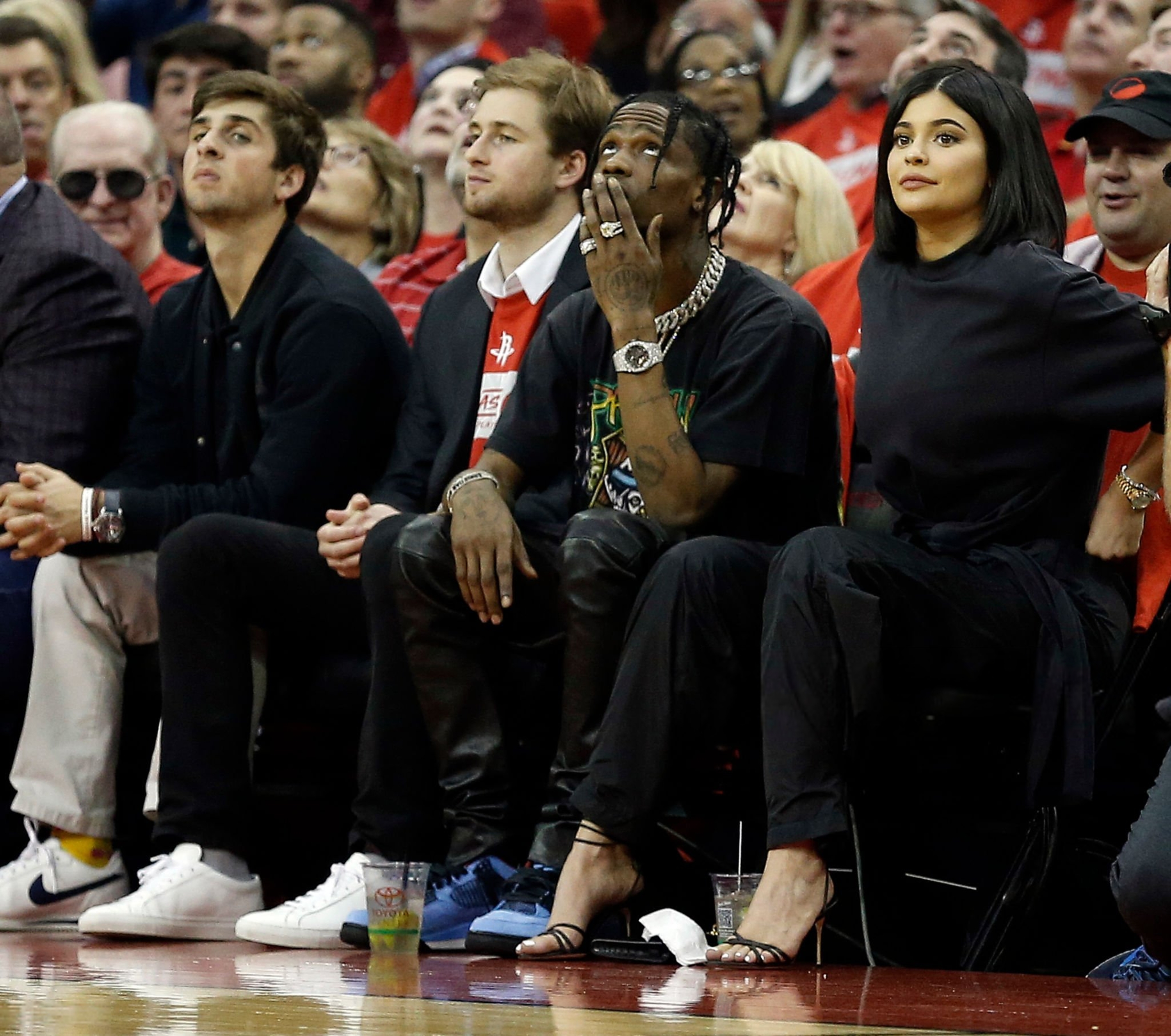 Access_Kardashian_282029.jpg