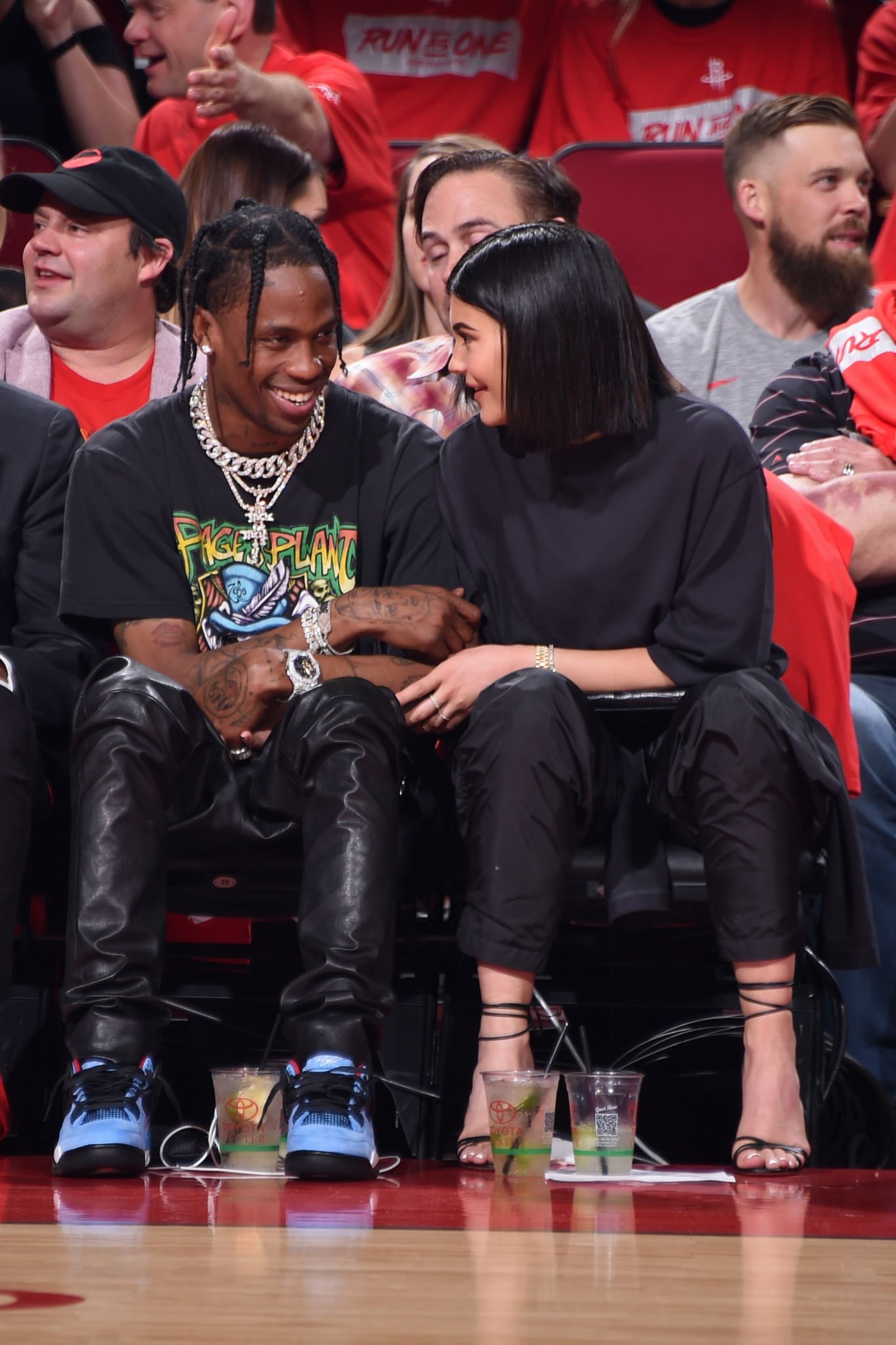 Access_Kardashian_28429.jpg
