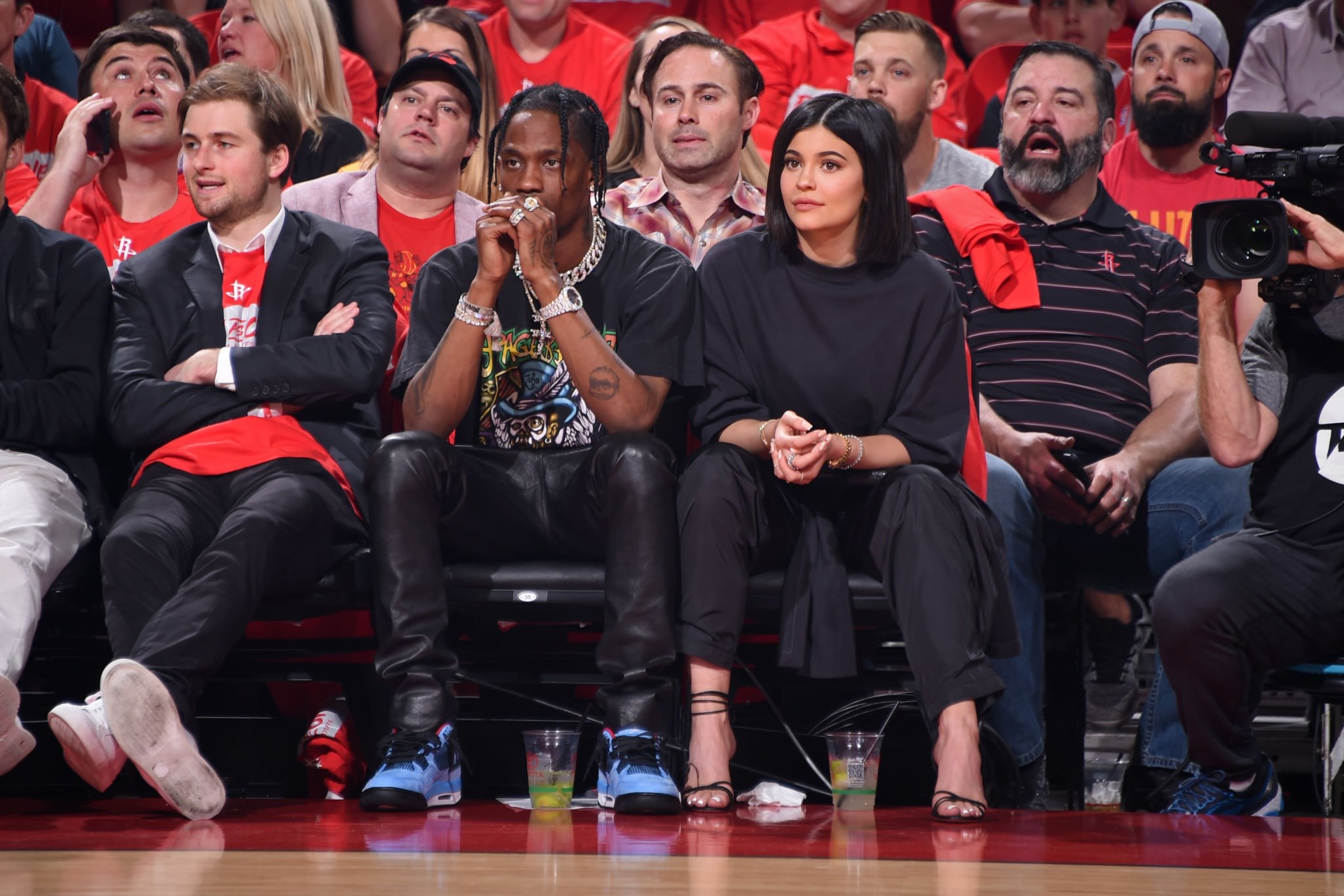 Access_Kardashian_28629.jpg