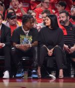Access_Kardashian_281029.jpg
