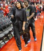 Access_Kardashian_281129.jpg