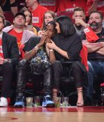 Access_Kardashian_28129.jpg