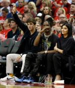 Access_Kardashian_281429.jpg