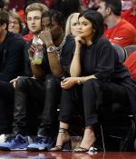 Access_Kardashian_281729.jpg