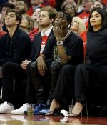 Access_Kardashian_282029.jpg