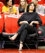 Access_Kardashian_282329.jpg