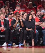 Access_Kardashian_282729.jpg
