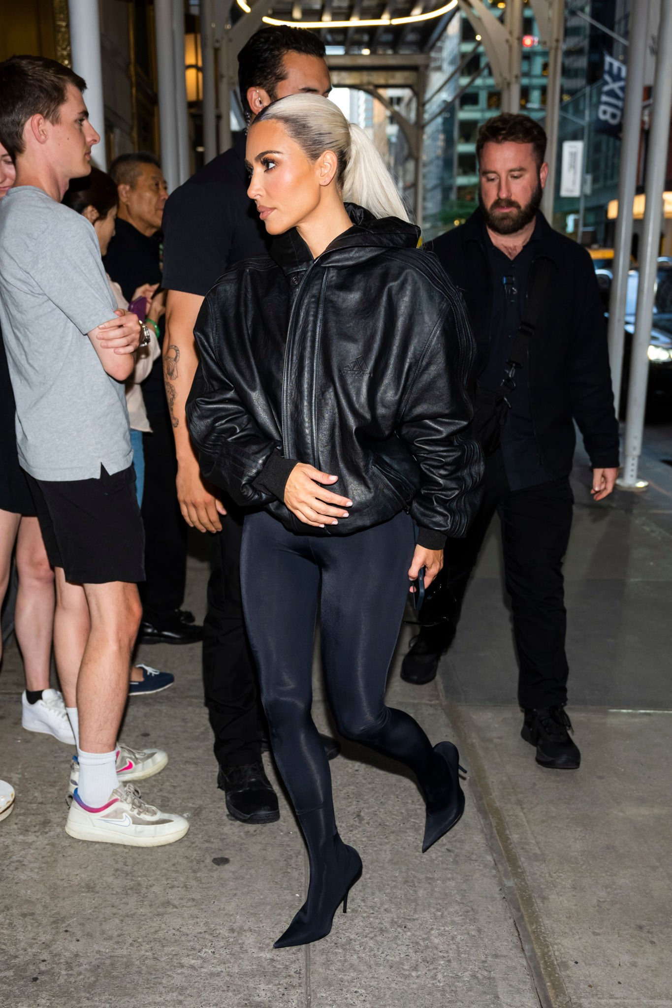 Access_Kardashian_020.png